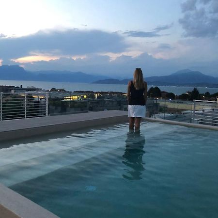 Opalia Residence - Stella Garda Lake Lifestyle ペスキエーラ・デル・ガルダ エクステリア 写真