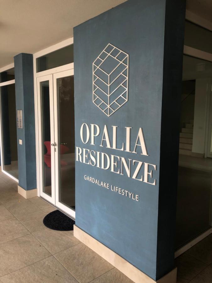 Opalia Residence - Stella Garda Lake Lifestyle ペスキエーラ・デル・ガルダ エクステリア 写真