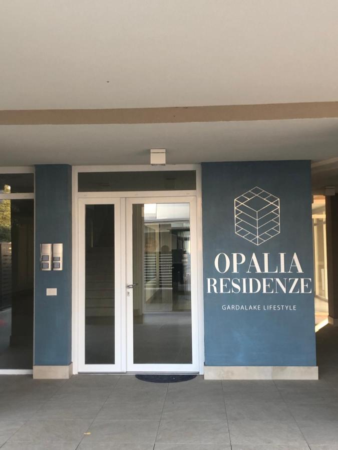 Opalia Residence - Stella Garda Lake Lifestyle ペスキエーラ・デル・ガルダ エクステリア 写真
