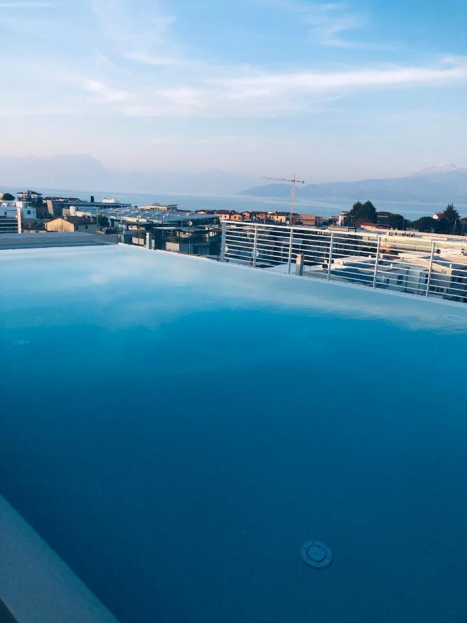Opalia Residence - Stella Garda Lake Lifestyle ペスキエーラ・デル・ガルダ エクステリア 写真
